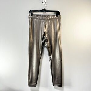 HIGH WAISTED METALLIC VEGAN LEATHER LEGGINGS Size Medium Petite